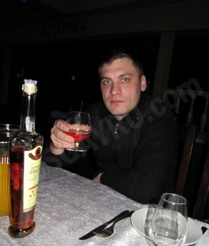 Sergei20004559287