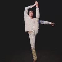 acro