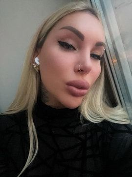 Ева