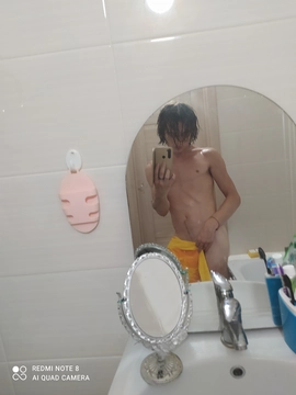 Женя